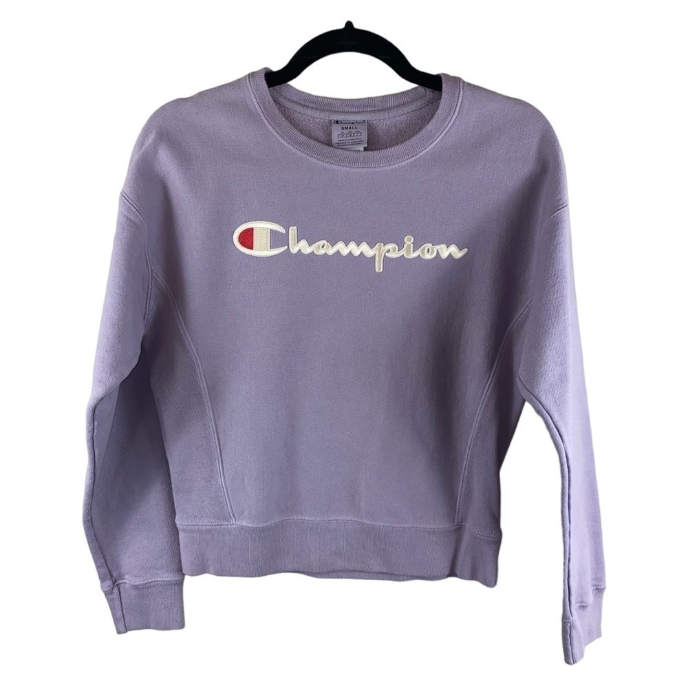 Champion Womenâs Lavender Purple Embroidered Logo Crew Neck Sweatshirt Small